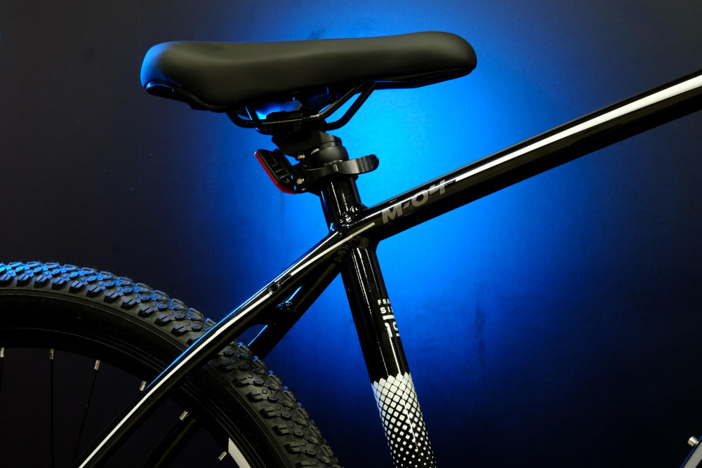 Lorak M-04 Prom Чёрно/Белый 19р (на рост 171-182)